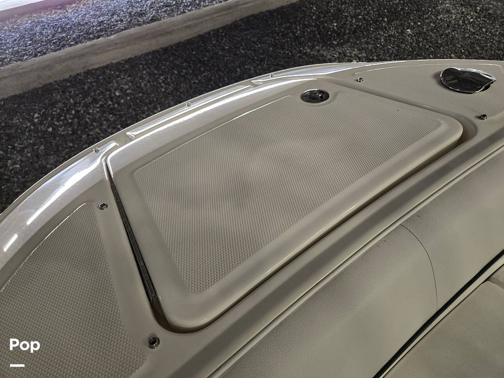 Slide: The Image of Sea Ray 240 Sundeck 2014 - 15304338