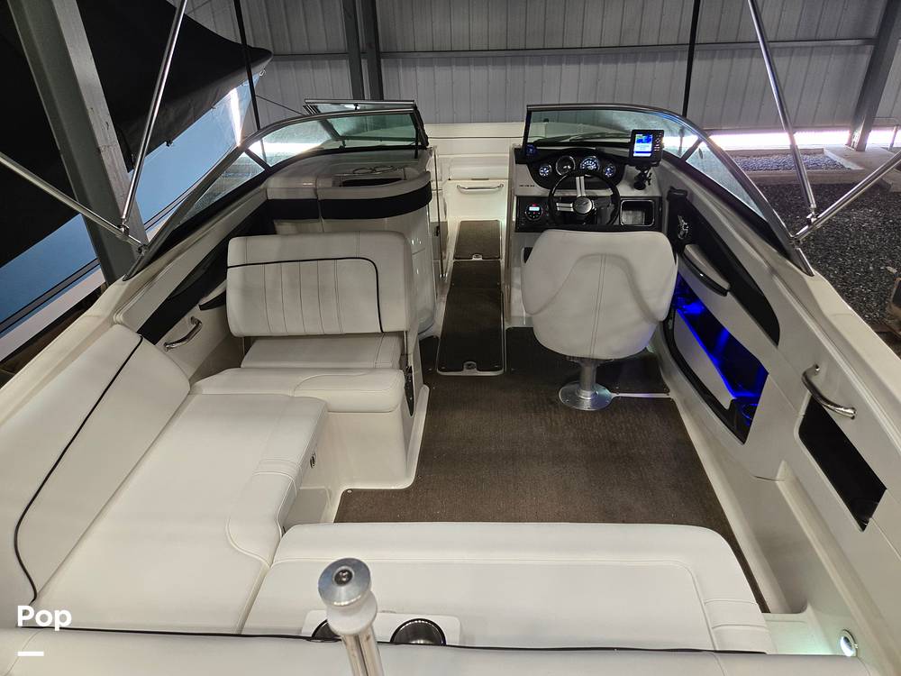 Slide: The Image of Sea Ray 240 Sundeck 2014 - 15304344