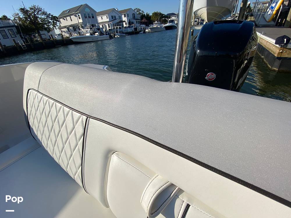 Slide: The Image of Sea Ray 240 Sundeck 2016 - 13230961