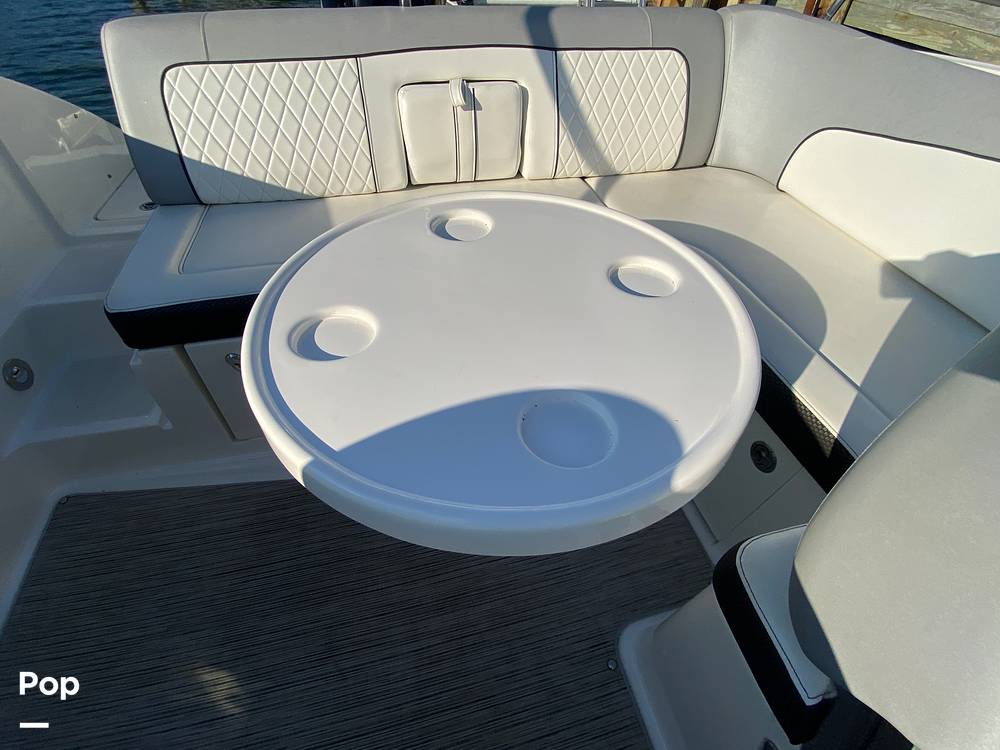Slide: The Image of Sea Ray 240 Sundeck 2016 - 13230988