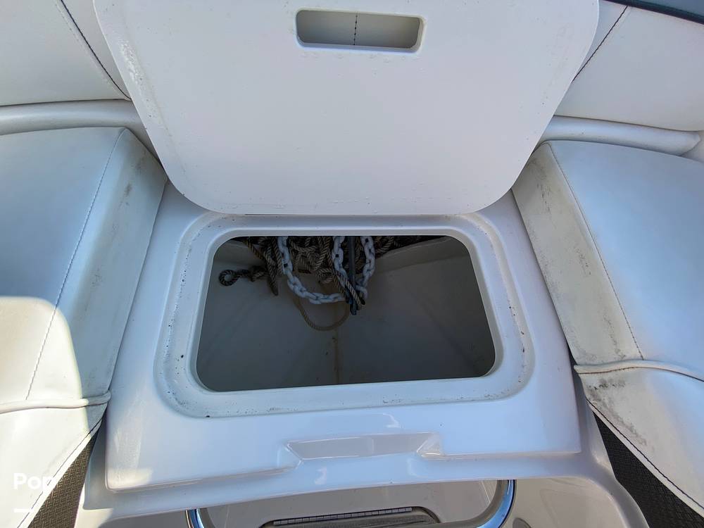 Slide: The Image of Sea Ray 240 Sundeck 2016 - 13230999