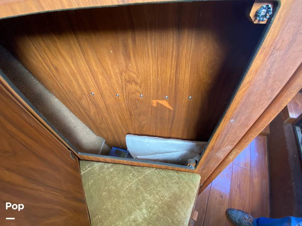 Slide: The Image of Sea Ray 245 Sundancer 1982 - 8642442
