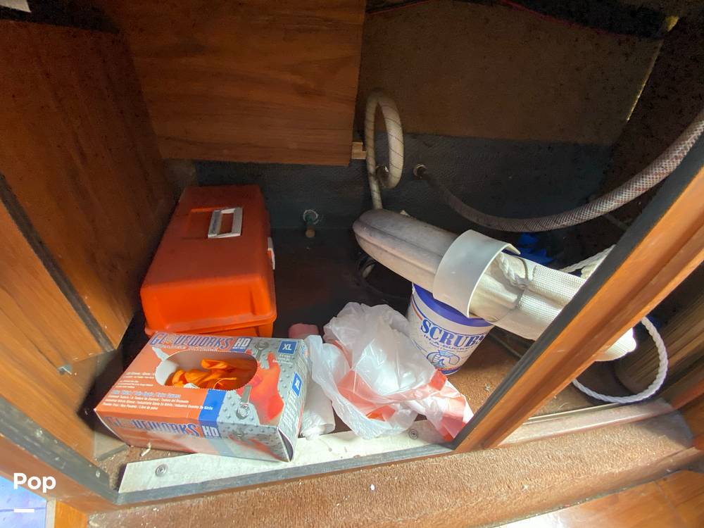 Slide: The Image of Sea Ray 245 Sundancer 1982 - 8642455