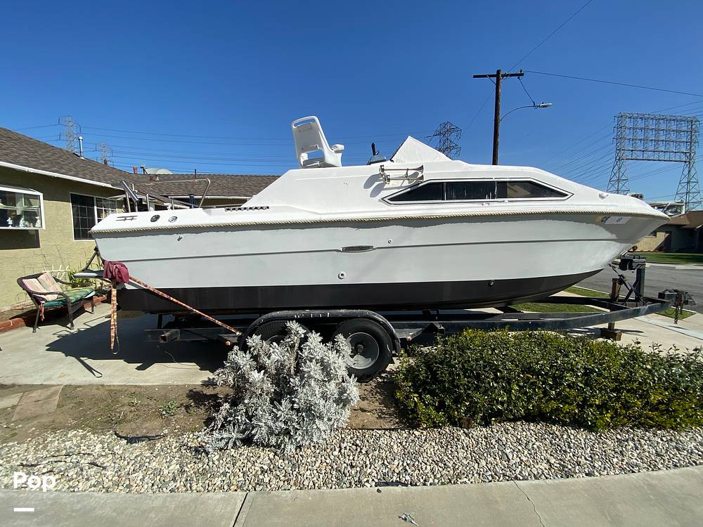 Slide: The Image of Sea Ray 245 Sundancer 1982 - 8642350