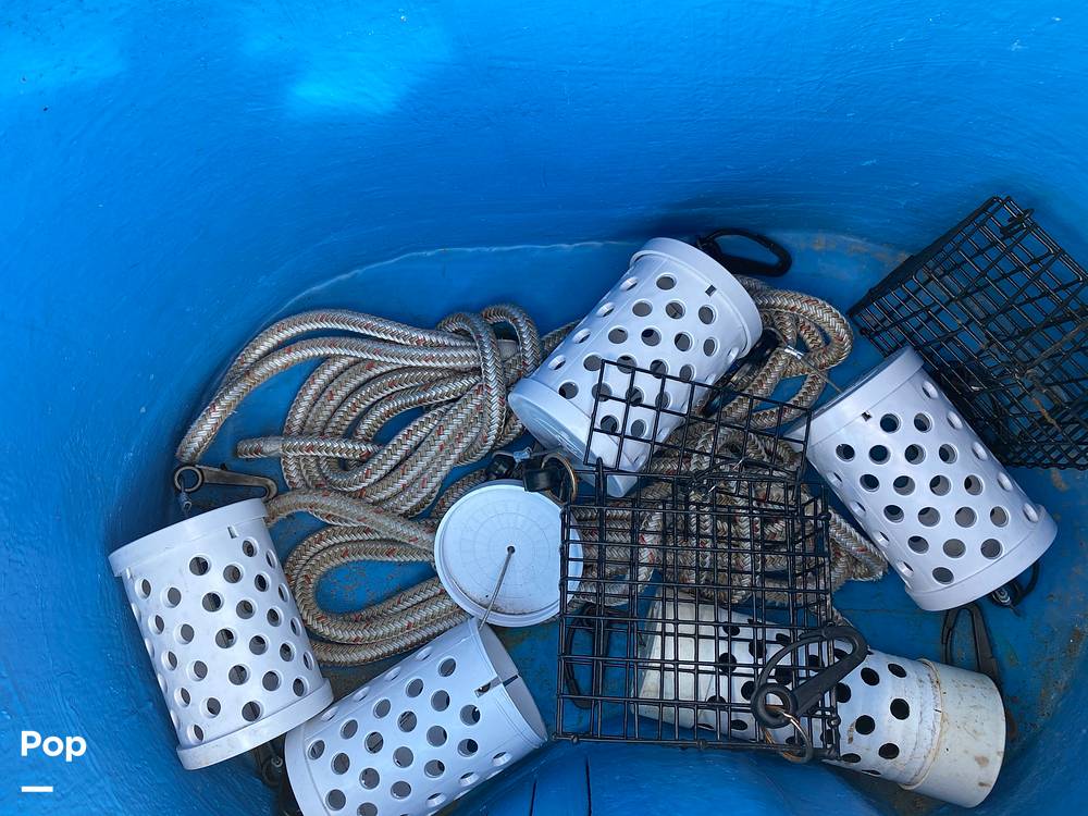 Slide: The Image of Bait Well - 8642425