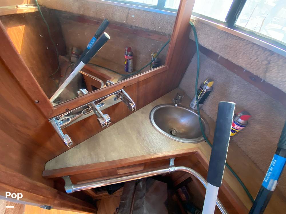 Slide: The Image of Sea Ray 245 Sundancer 1982 - 8642435