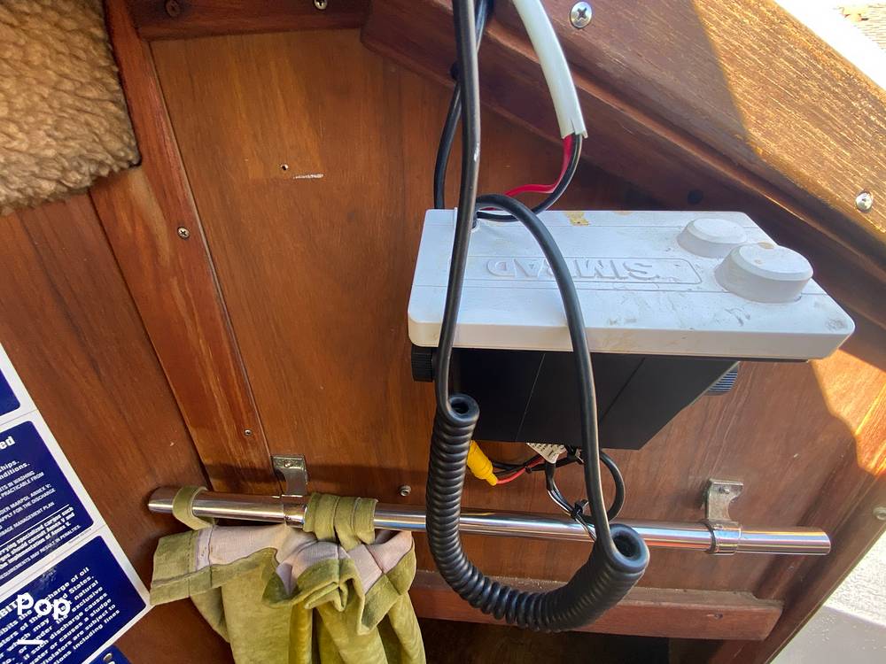 Slide: The Image of Sea Ray 245 Sundancer 1982 - 8642451