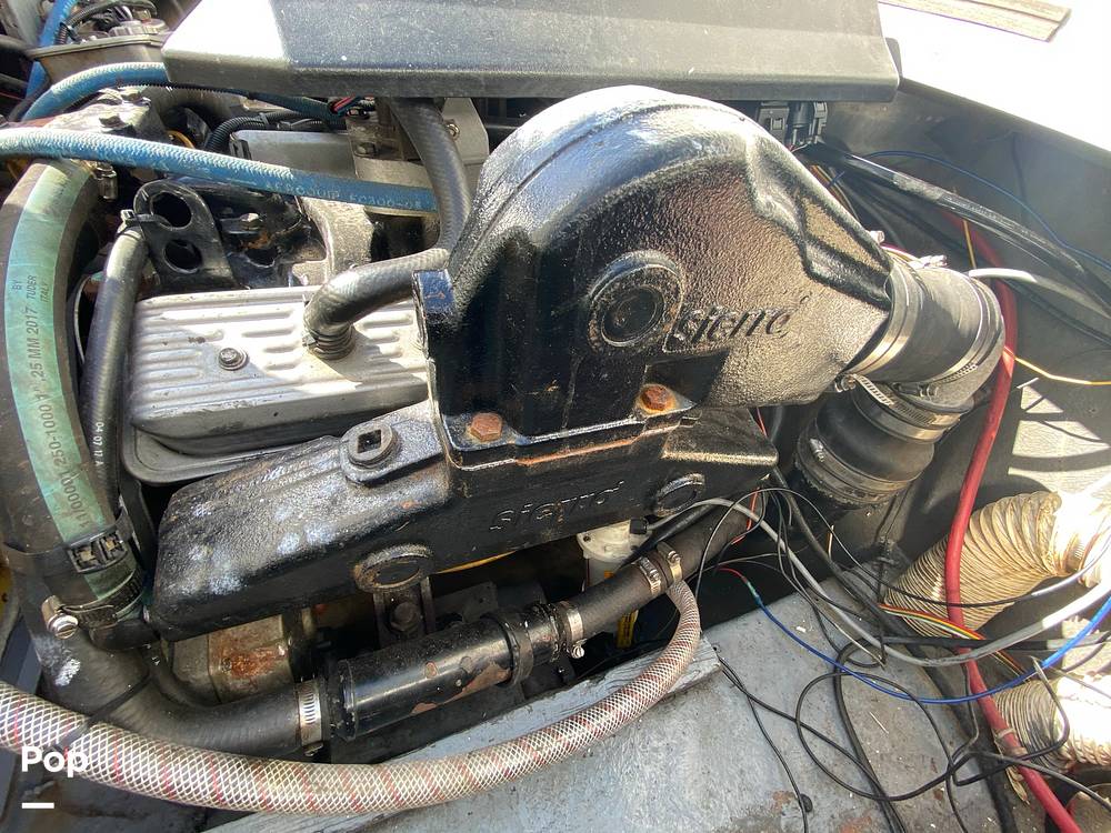 Slide: The Image of Sea Ray 245 Sundancer 1982 - 8642462