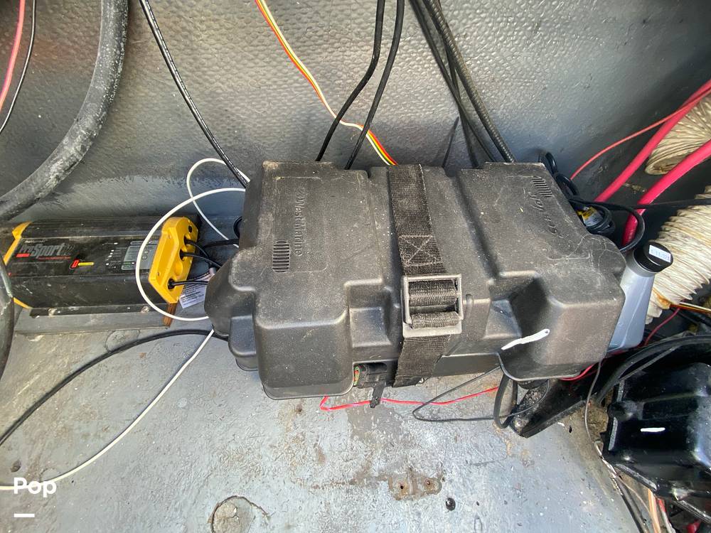 Slide: The Image of Sea Ray 245 Sundancer 1982 - 8642466