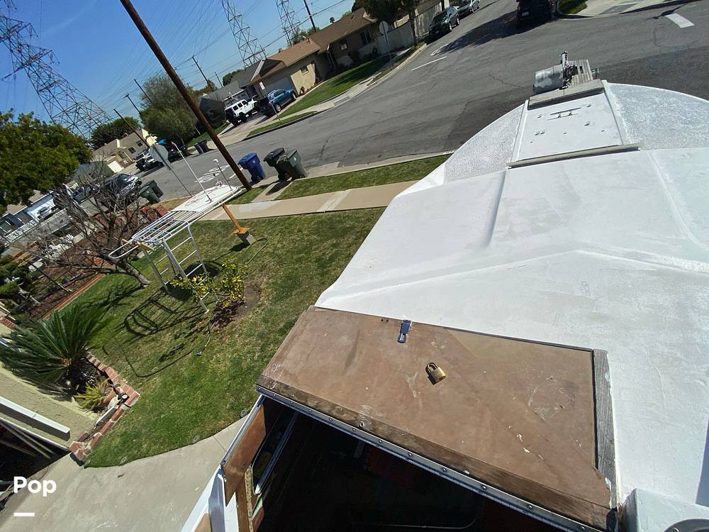 Slide: The Image of Sea Ray 245 Sundancer 1982 - 8642482