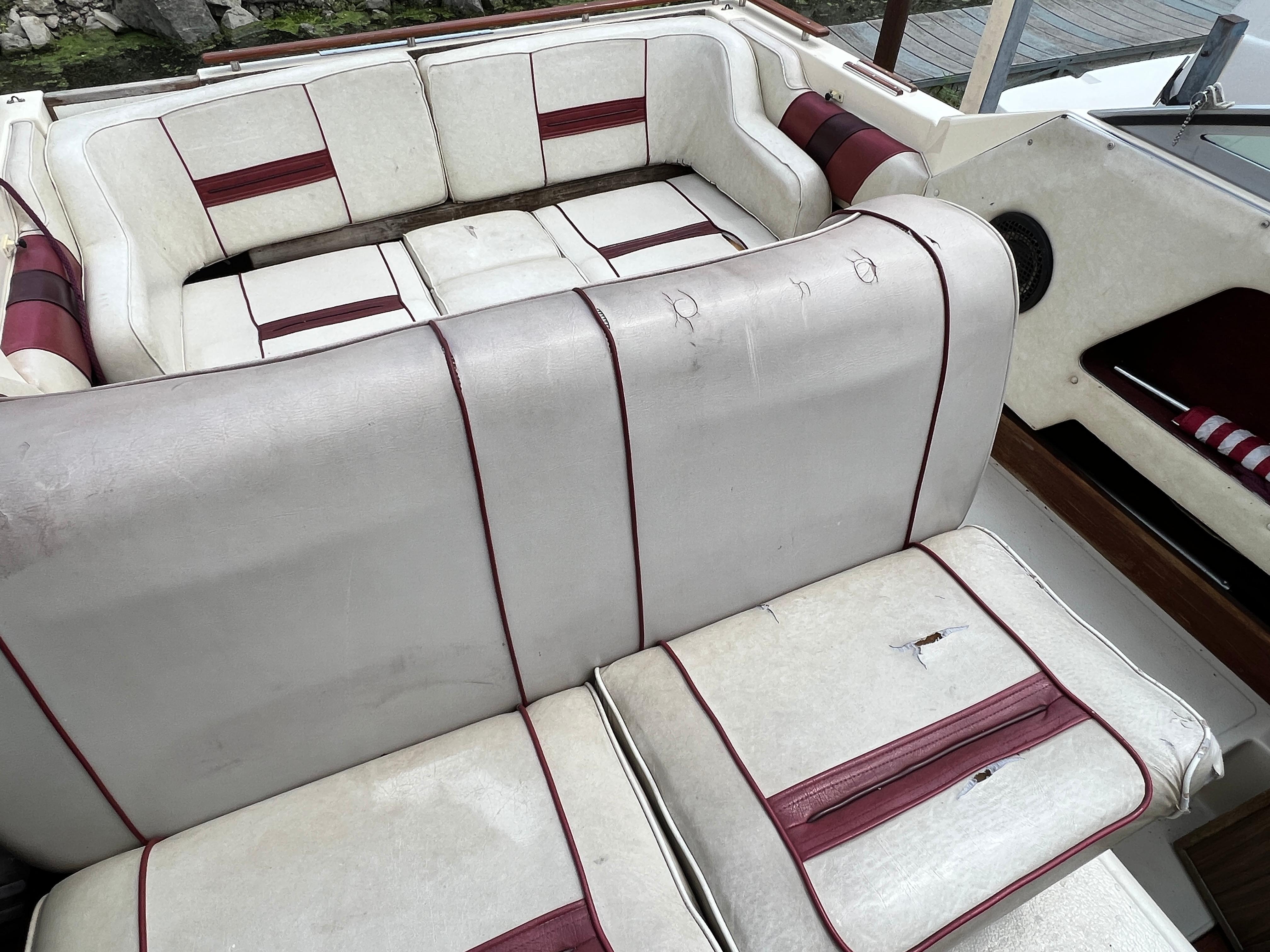 Slide: The Image of Sea Ray 245 Sundancer 1984 - 6