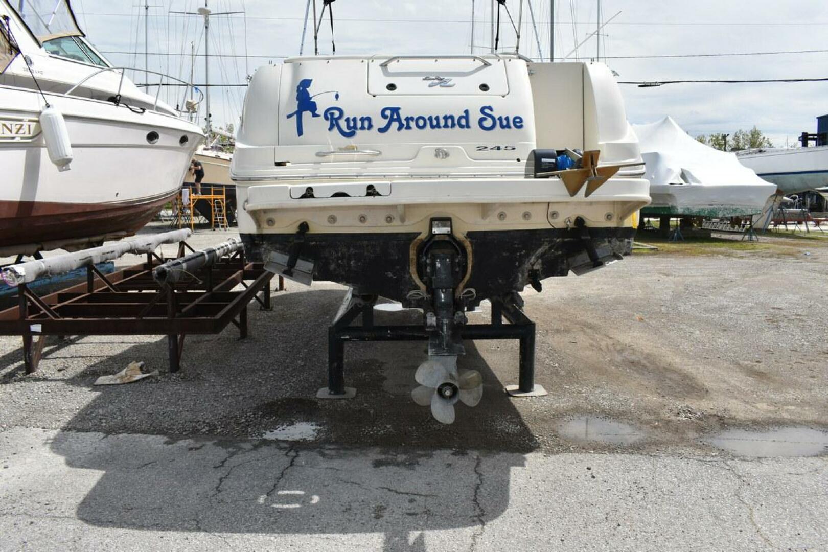 Slide: The Image of Sea Ray 245 Weekender 2000 - 5315556