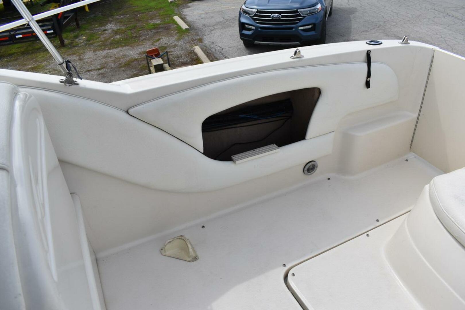 Slide: The Image of Sea Ray 245 Weekender 2000 - 5315567