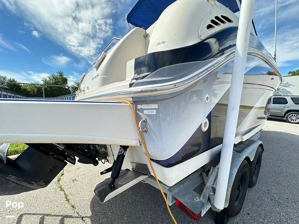 Slide: The Image of Sea Ray 245 Weekender 2001 - 26