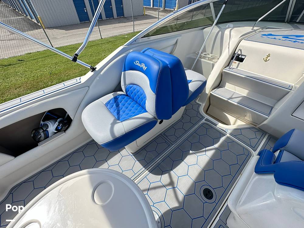 Slide: The Image of Sea Ray 245 Weekender 2001 - 39