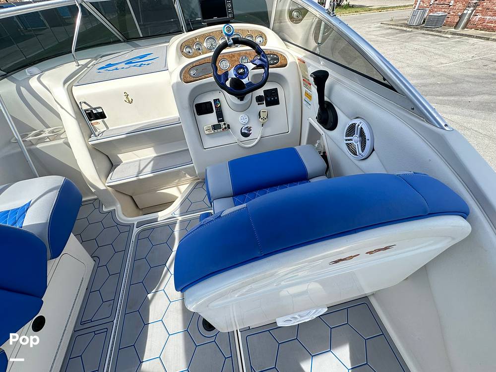 Slide: The Image of Sea Ray 245 Weekender 2001 - 40