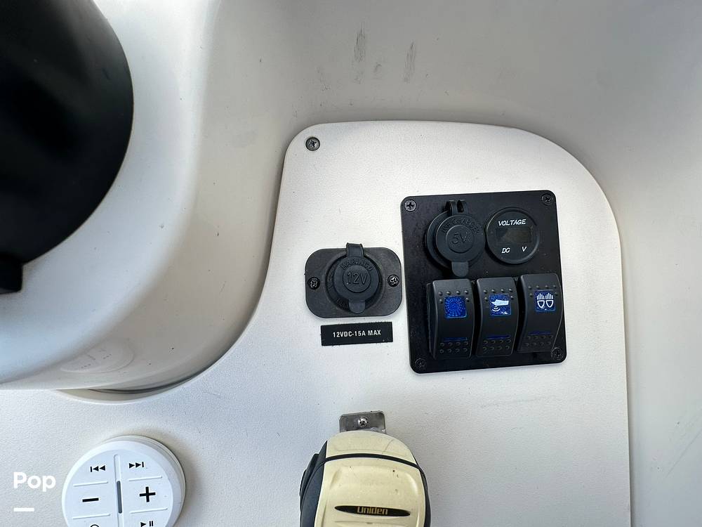 Slide: The Image of Sea Ray 245 Weekender 2001 - 60
