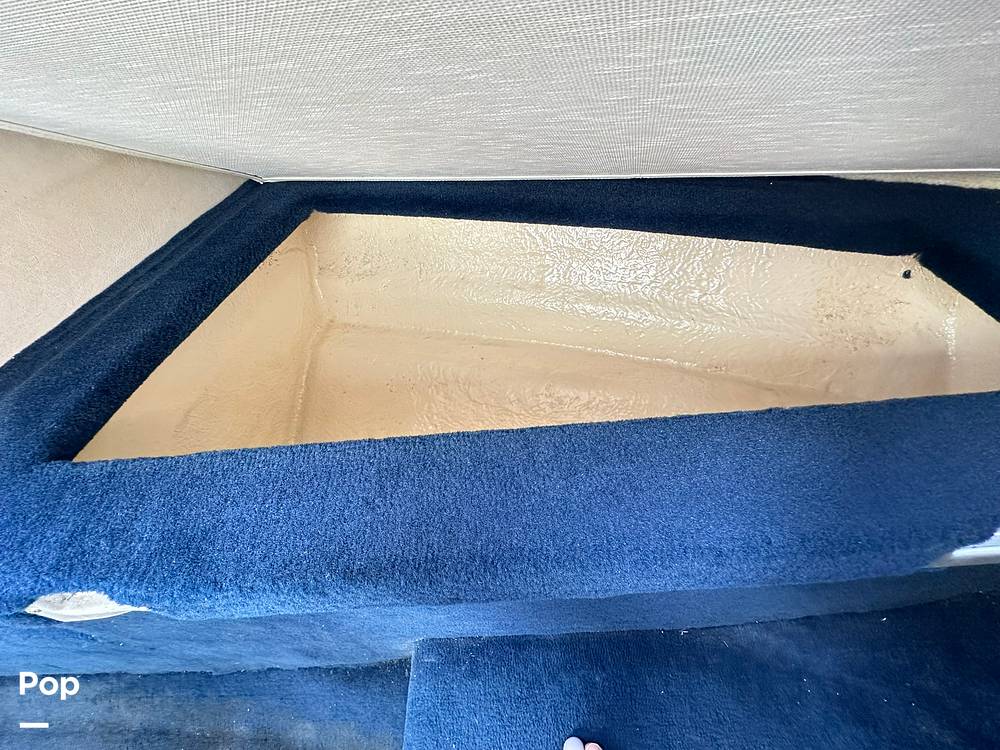Slide: The Image of Sea Ray 245 Weekender 2001 - 83