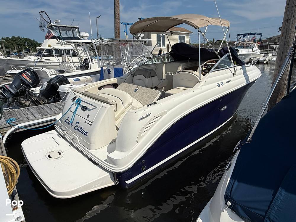 Slide: The Image of Sea Ray 245 weekender 2005 - 15675468