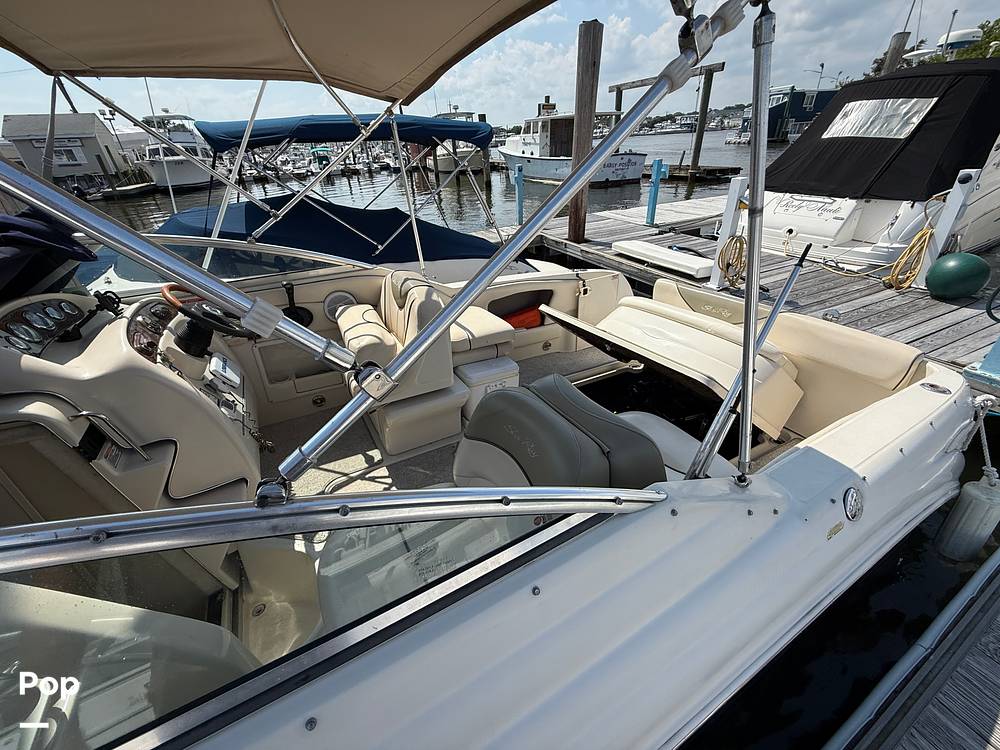 Slide: The Image of Sea Ray 245 weekender 2005 - 15675476