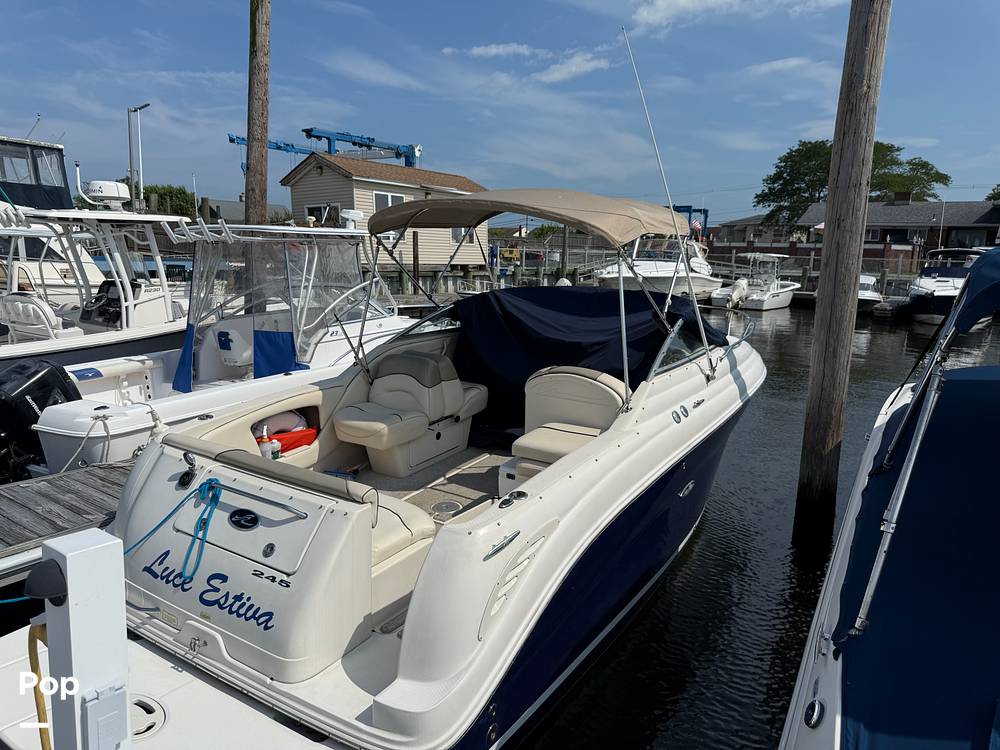 Slide: The Image of Sea Ray 245 weekender 2005 - 15675524