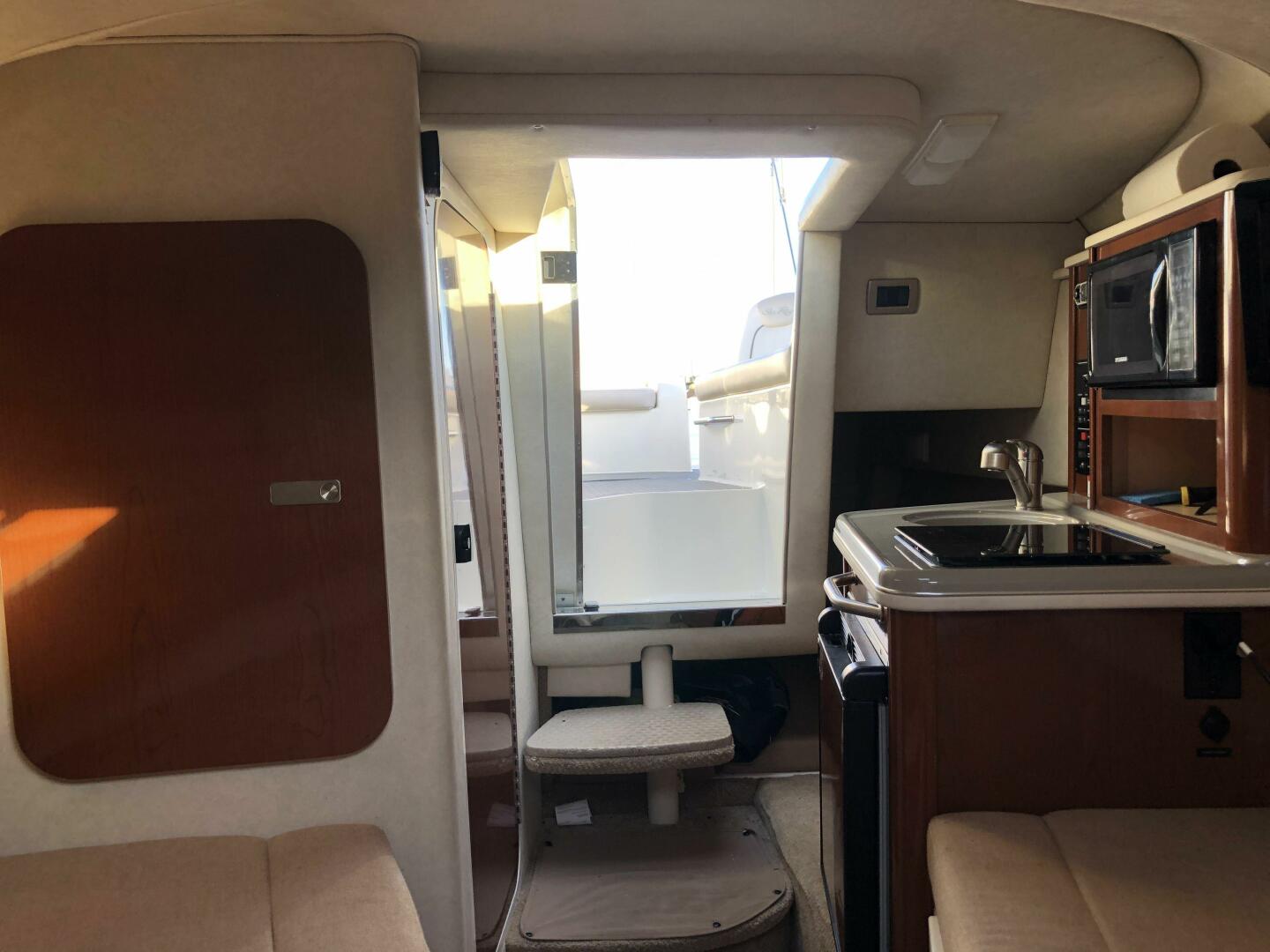 Slide: The Image of Sea Ray 25 2011 - 5503770