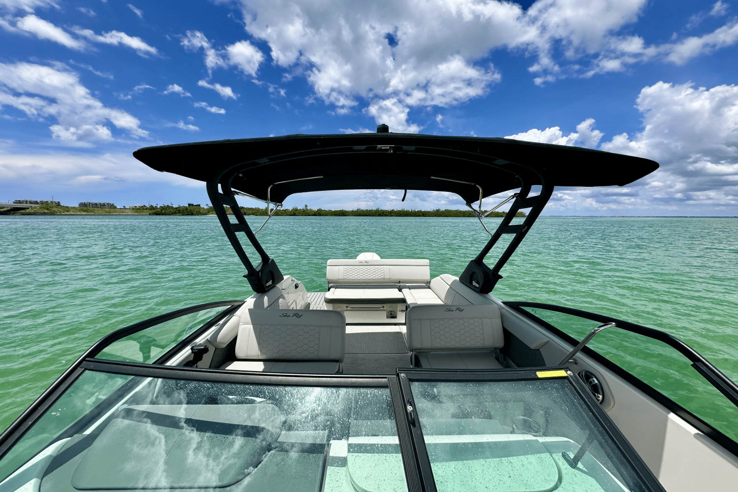 Slide: The Image of Sea Ray 250 SD-OB 2022 - 14