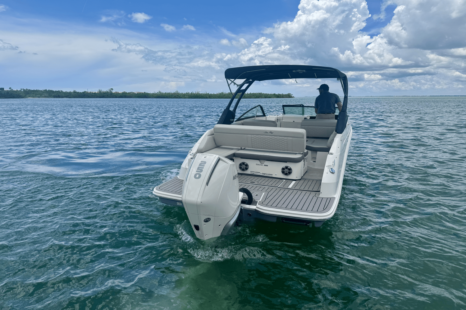 Slide: The Image of Sea Ray 250 SD-OB 2022 - 5