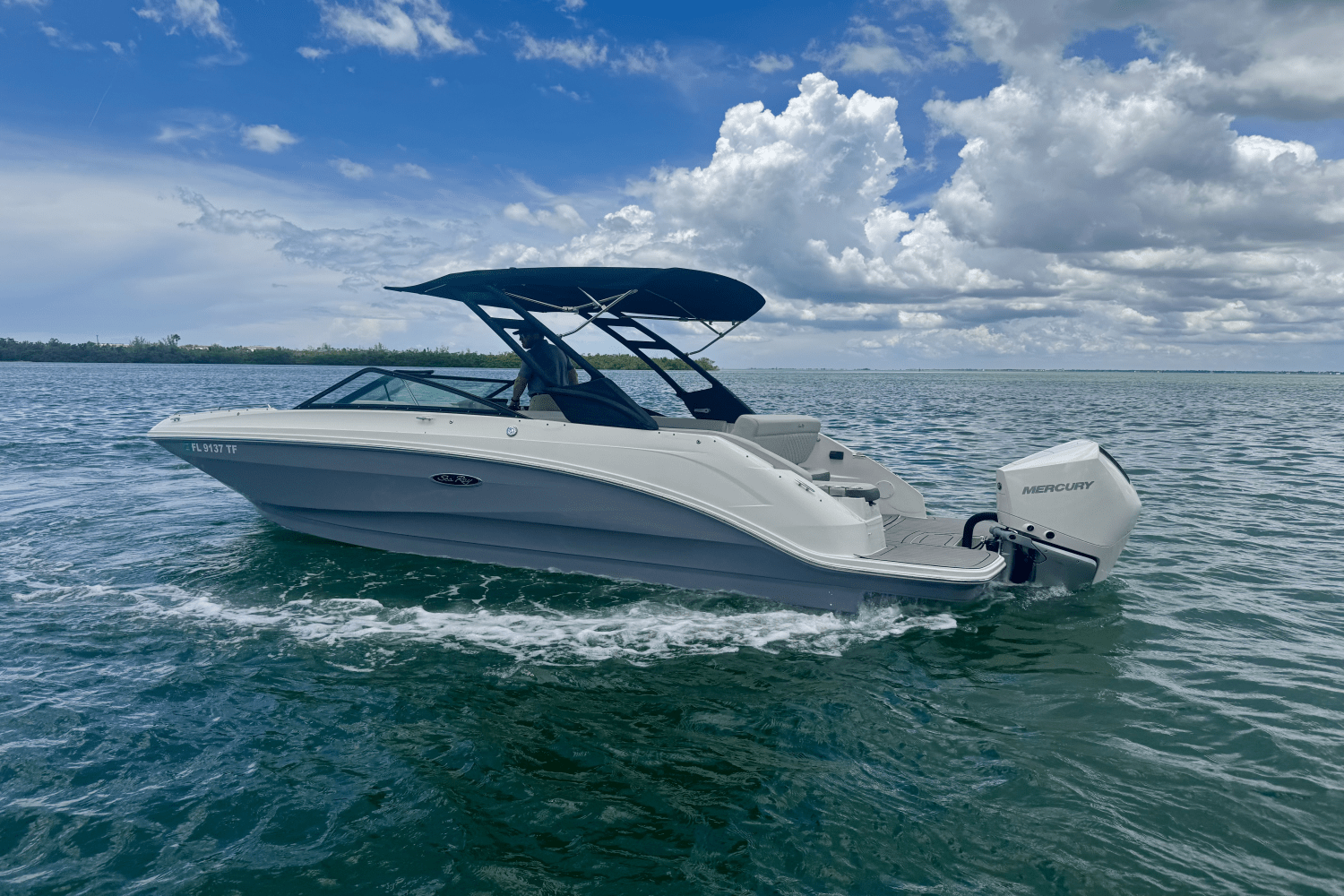 Slide: The Image of Sea Ray 250 SD-OB 2022 - 7