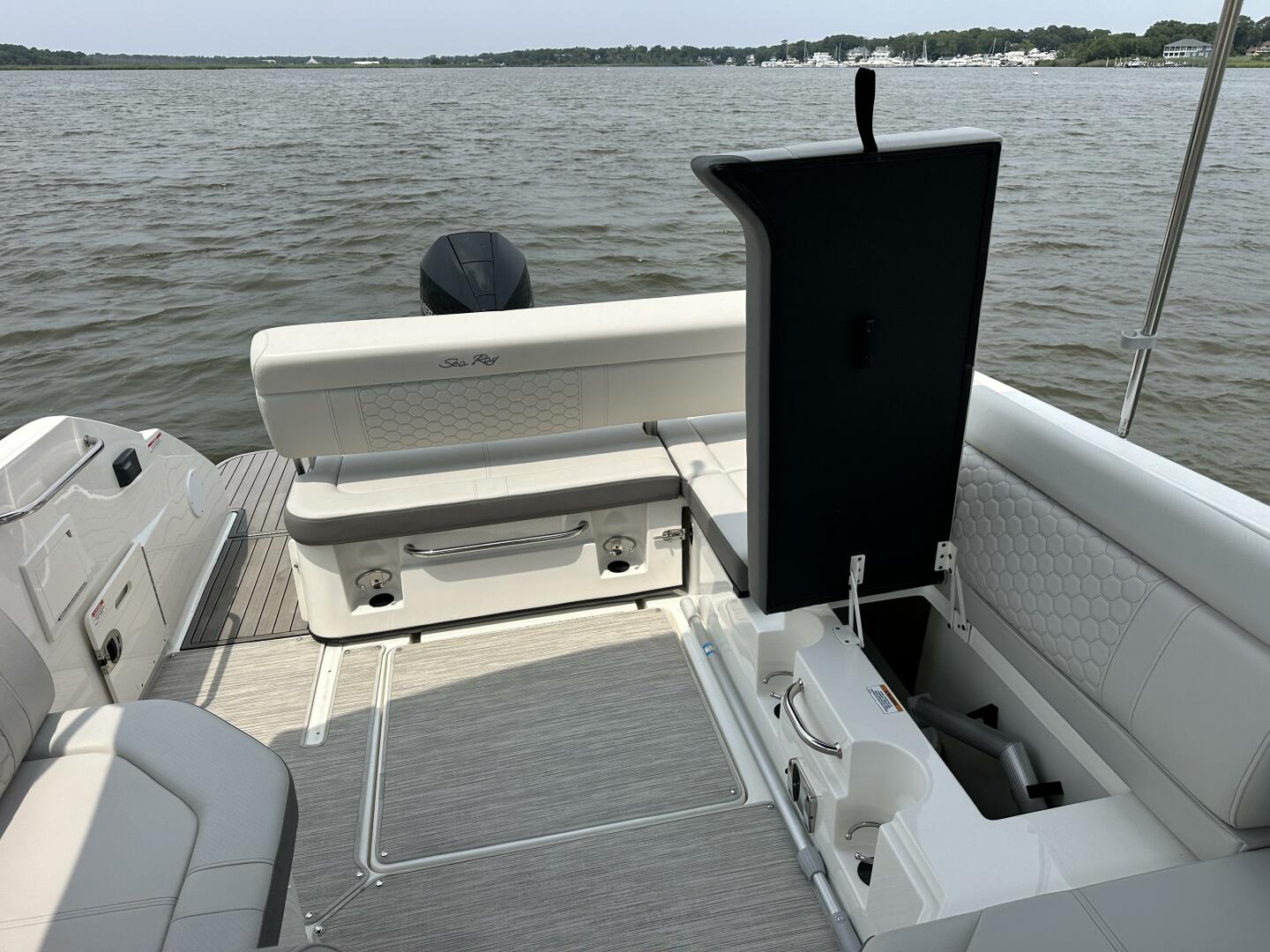 Slide: The Image of Sea Ray 250 SD-OB 2023 - 4533617