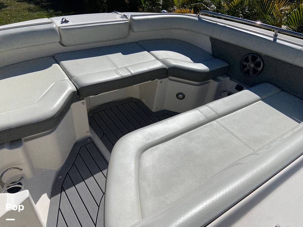 Slide: The Image of Bow Seating - 13812375