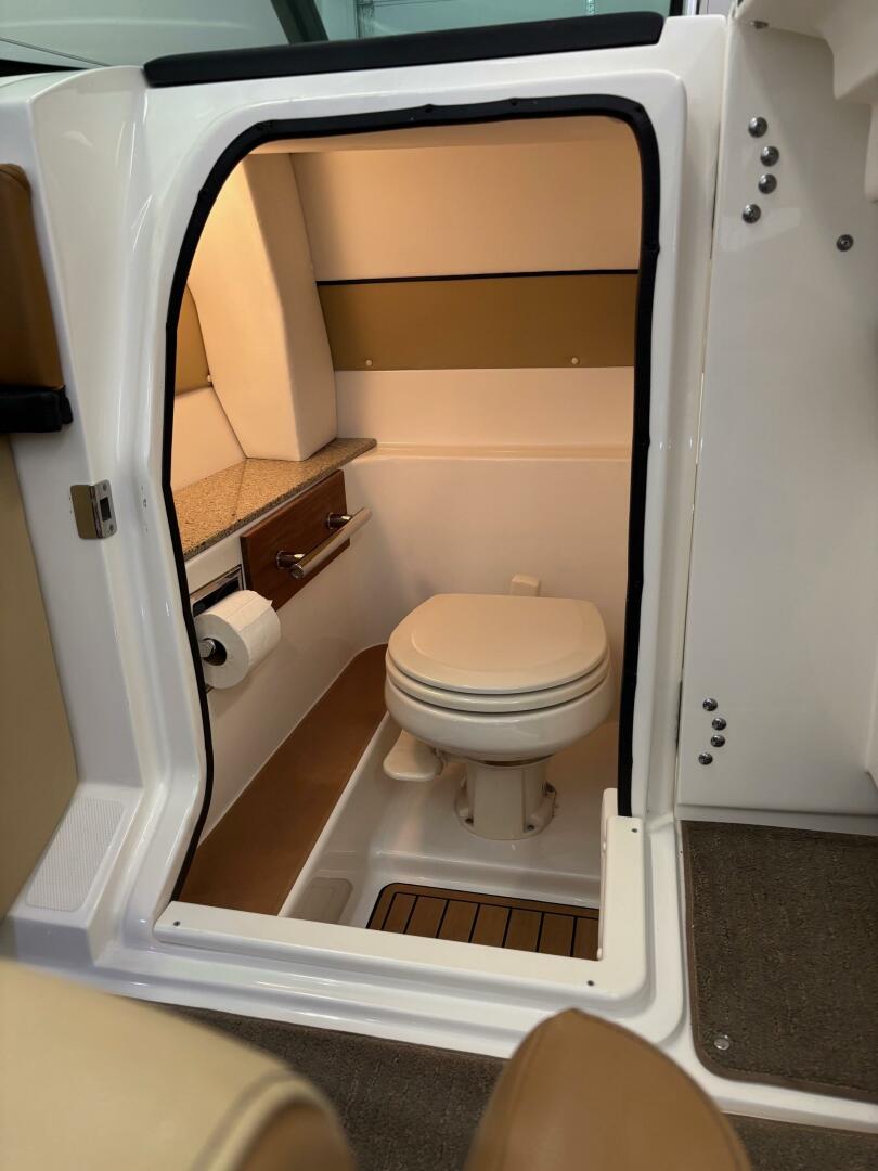 Slide: The Image of Enclosed Head - 5316404