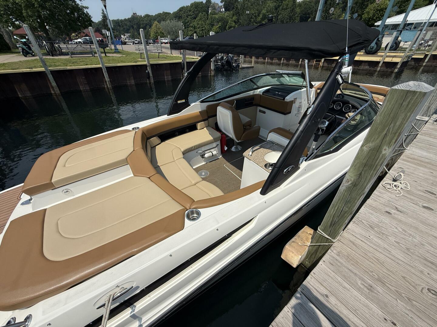 Slide: The Image of Sea Ray 250 slx 2016 - 5481643