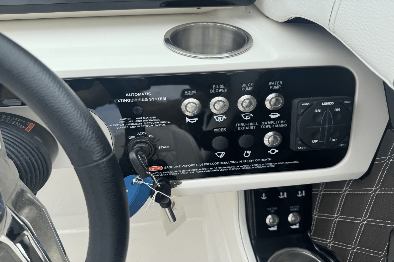 Slide: The Image of Sea Ray 250 SLX 2019 - 13