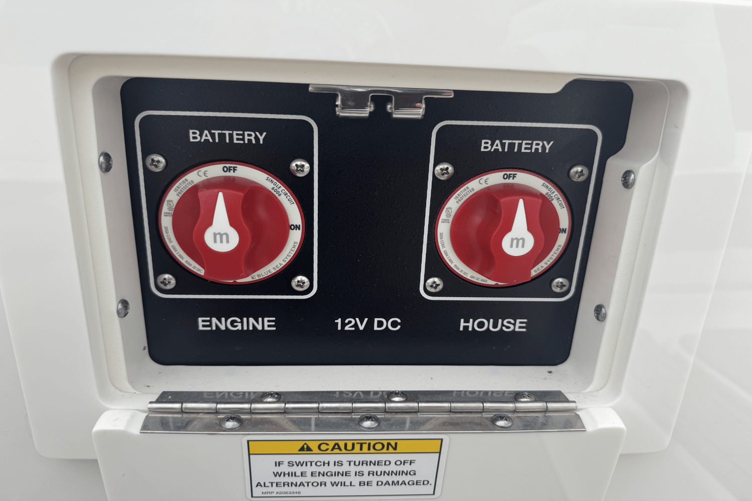 Slide: The Image of Sea Ray 250 SLX 2019 - 24