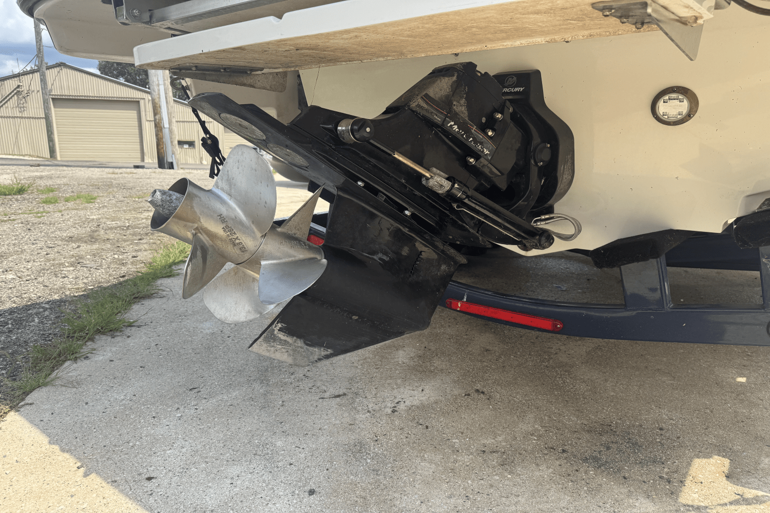 Slide: The Image of Sea Ray 250 SLX 2019 - 4