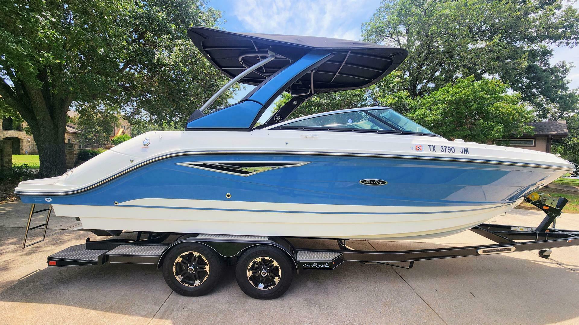 Slide: The Image of 2021 Sea Ray 250 SLX - 5397009