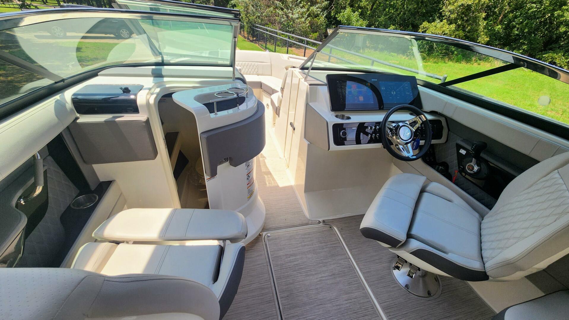 Slide: The Image of 2021 Sea Ray 250 SLX - 5397033