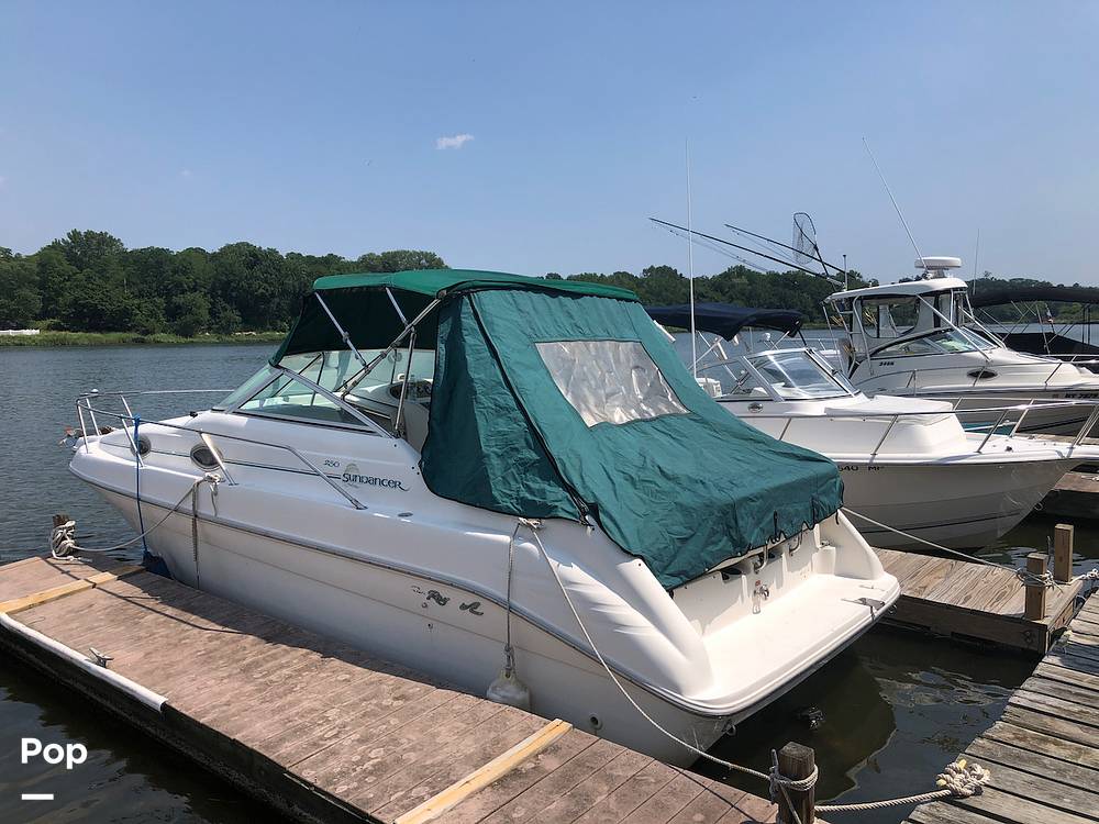 Slide: The Image of Sea Ray 250 Sundancer 1995 - 9195372