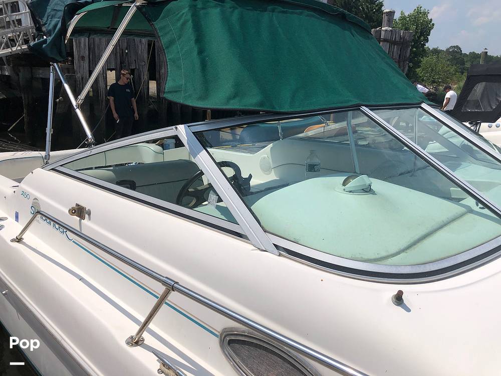 Slide: The Image of Sea Ray 250 Sundancer 1995 - 9195524