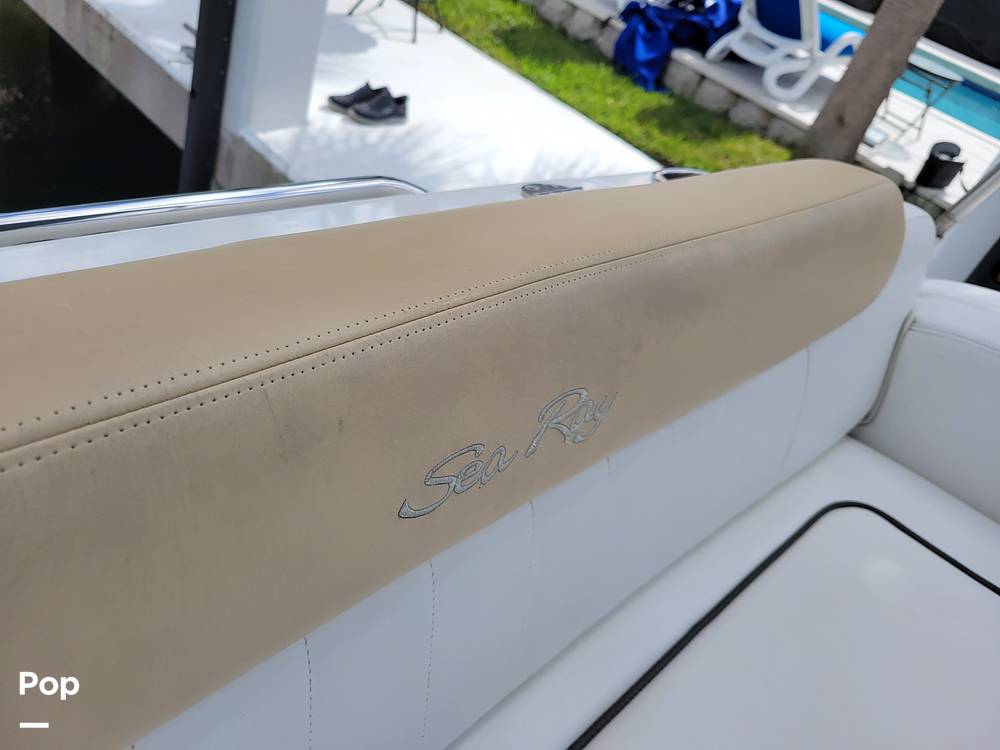 Slide: The Image of Sea Ray 250 Sundancer 2009 - 15108322