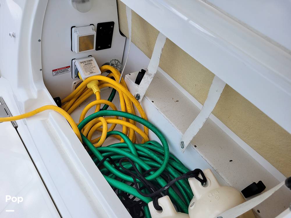 Slide: The Image of Sea Ray 250 Sundancer 2009 - 15108326