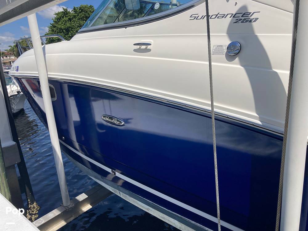 Slide: The Image of Sea Ray 250 Sundancer 2009 - 15078925