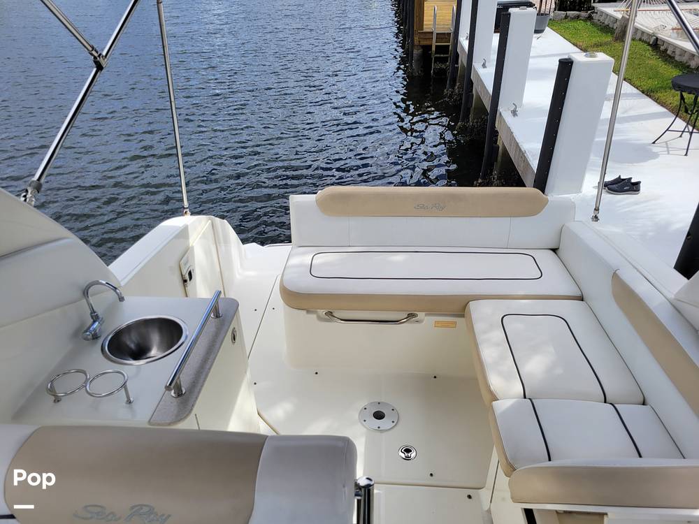 Slide: The Image of Sea Ray 250 Sundancer 2009 - 15108314