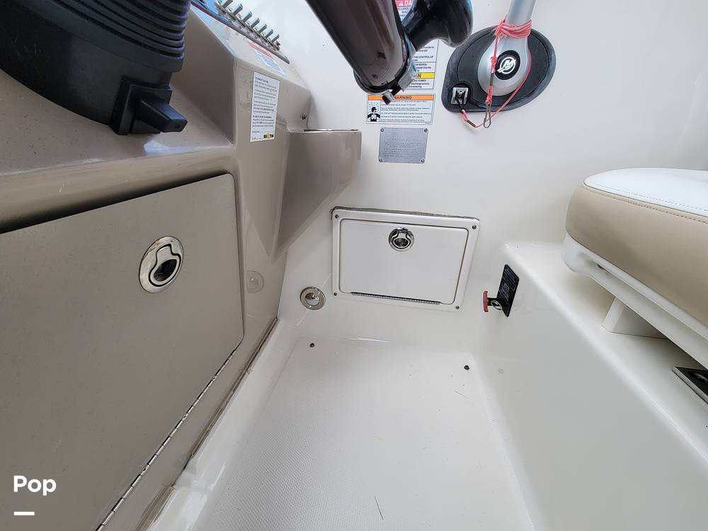 Slide: The Image of Sea Ray 250 Sundancer 2009 - 15108236
