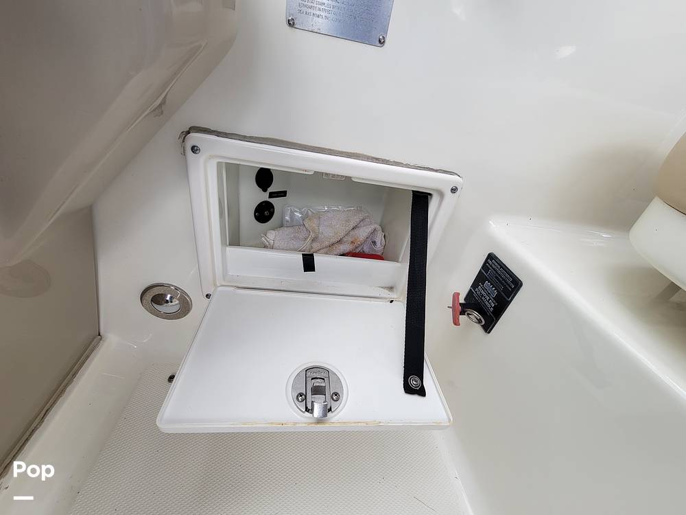 Slide: The Image of Sea Ray 250 Sundancer 2009 - 15108238