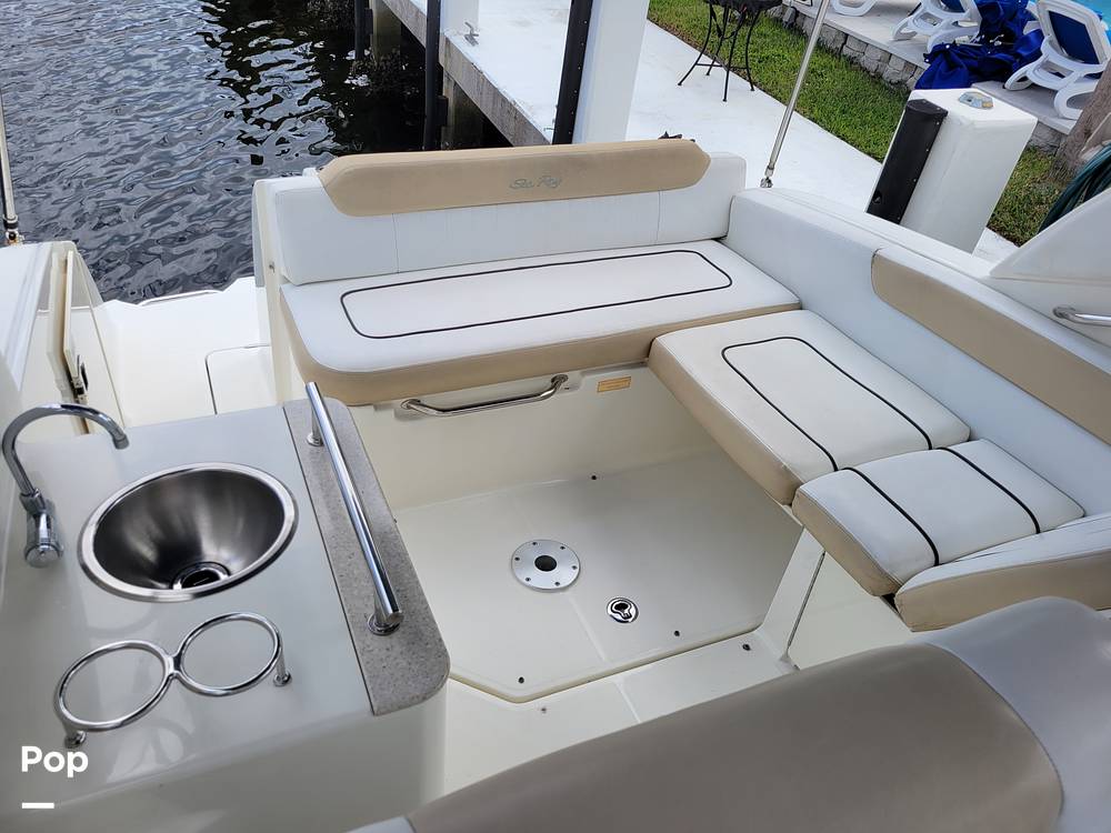 Slide: The Image of Sea Ray 250 Sundancer 2009 - 15108241