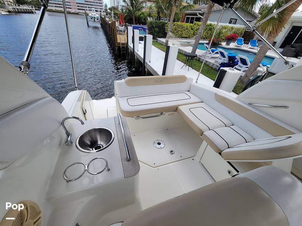 Slide: The Image of Sea Ray 250 Sundancer 2009 - 15108240