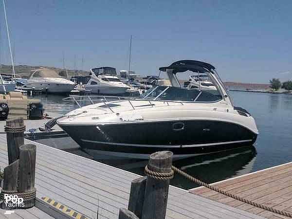 Slide: The Image of 2009 Sea Ray 250 Sundancer - 11782289