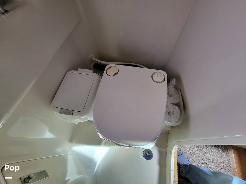 Slide: The Image of Sea Ray 250 Sundancer 2009 - 15108270
